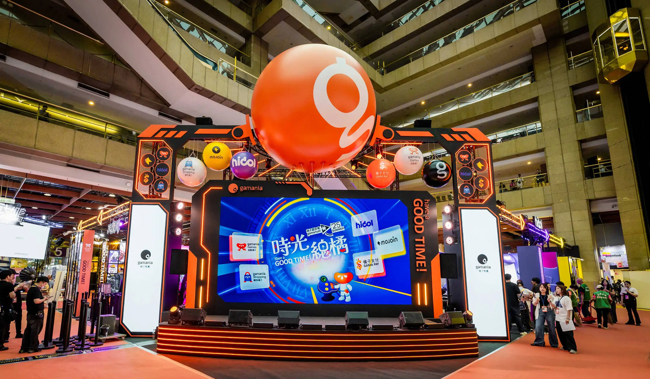 「橘子嘉年華」引爆漫博！時間探員黃偉晉帶逛今夏最好玩泛娛樂派對 「時光總橘」五大展區，人氣遊戲ｘ話題IPｘ偶像互動，一站滿足ACGN體驗